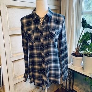 Romeo & Juliet Couture Plaid Shirt NWT